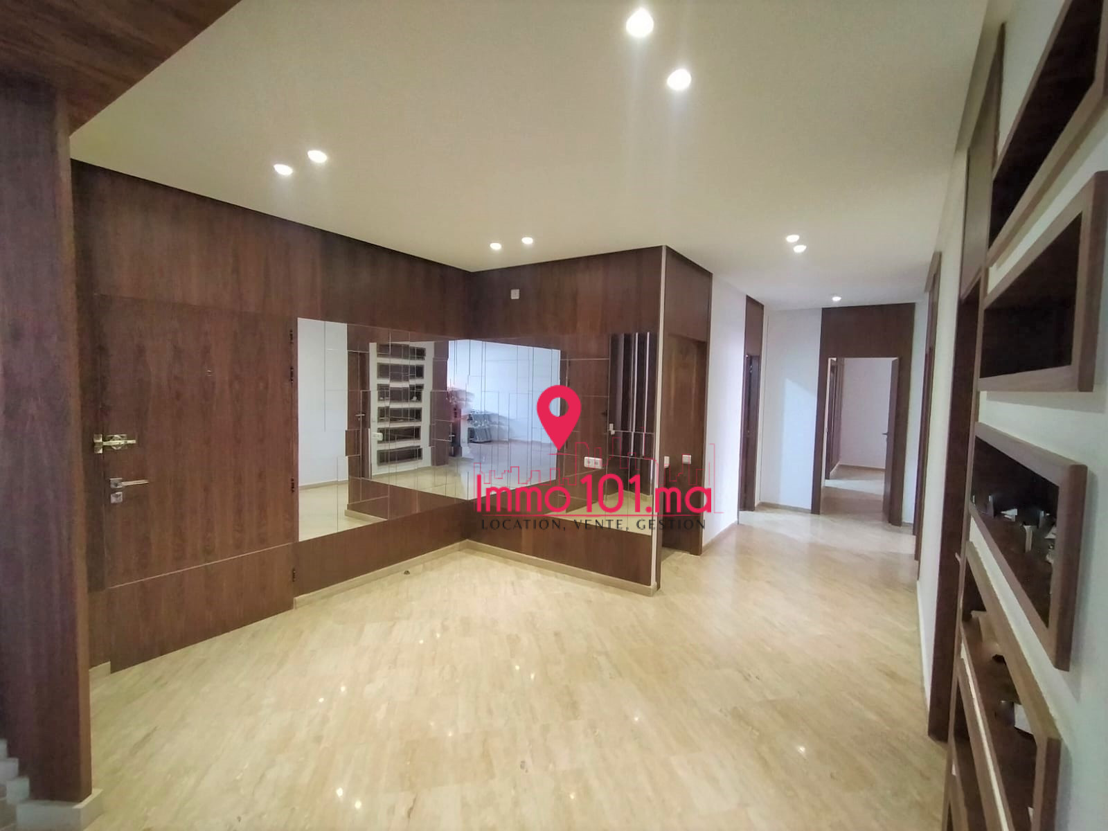 Appartement à vendre à Hay Riad SIV1335